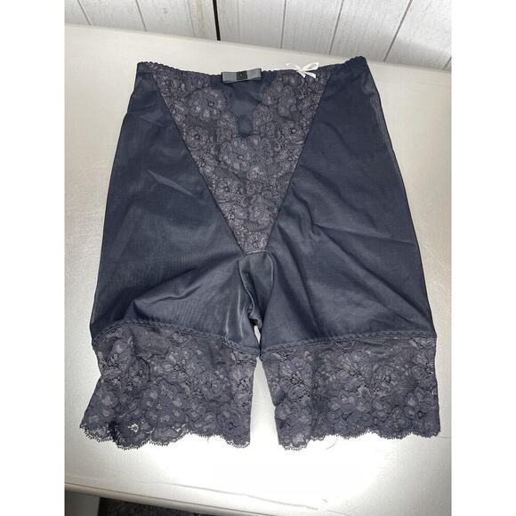 Vintage Oscar De La Renta Black Lingerie Shorts Shapewear Lace Size Large - Picture 1 of 8